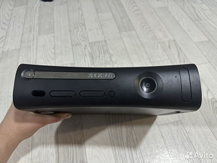 Xbox 360 чипованный LT 3.0 +игры