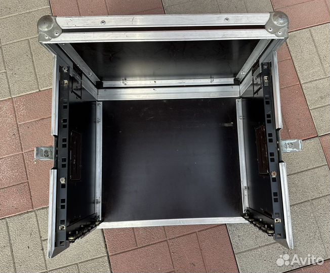 Рэковый кейс 19