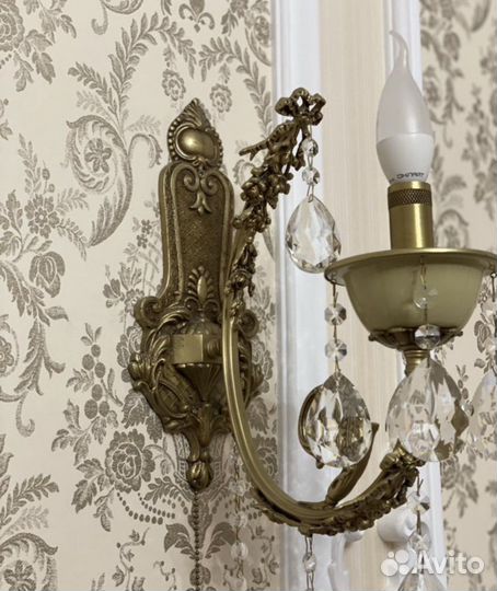 Бронзовая люстра