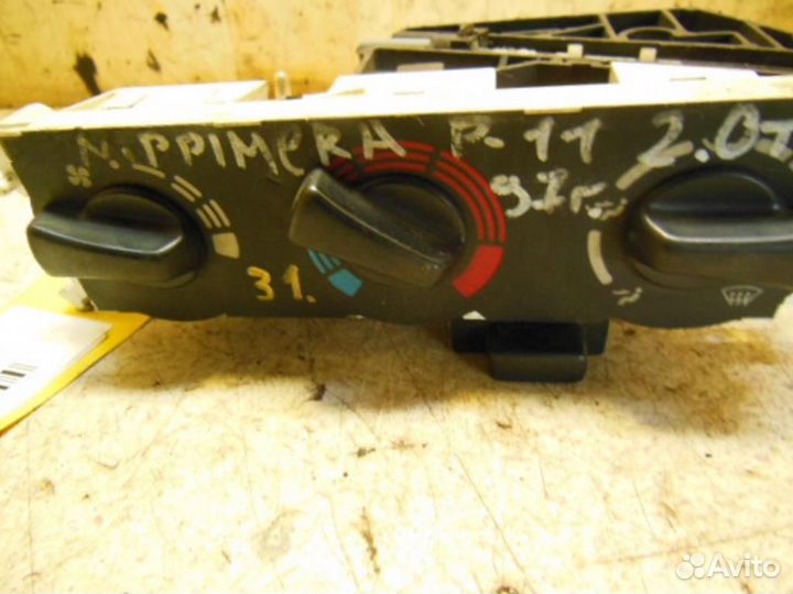 Блок управления климатической установкой Nissan Pr