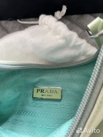 Сумка prada re edition 2000