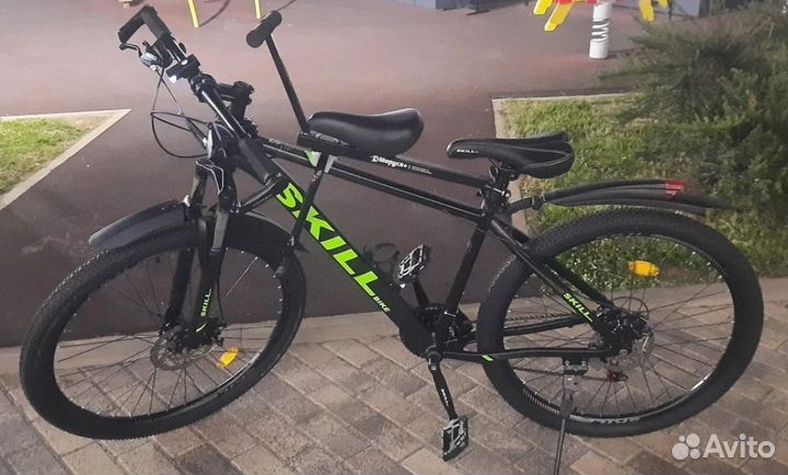 Детское кресло на велосипед переднее