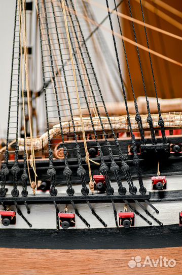 Модель корабля Три иерарха историческая копия
