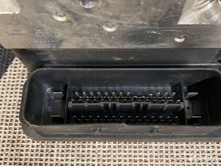 Блок ABS BMW 34516781594