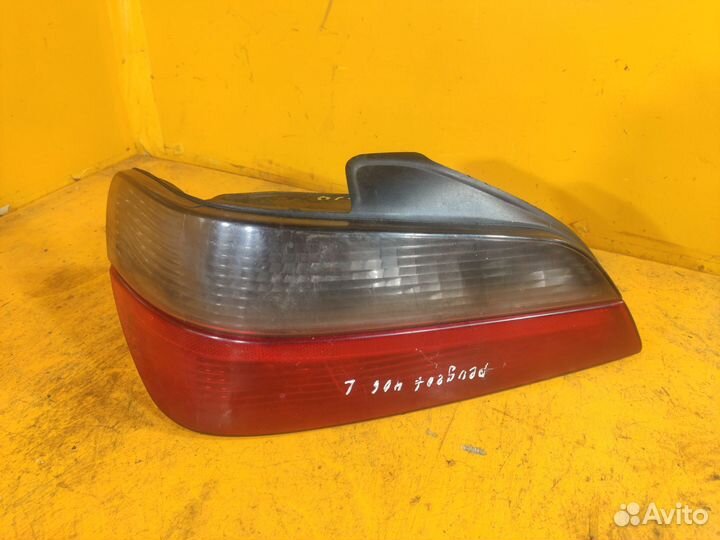 Фонарь задний левый для Peugeot 406 1995-1999