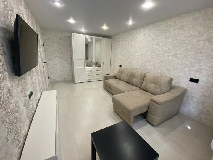 2-к. квартира, 53 м², 2/9 эт.