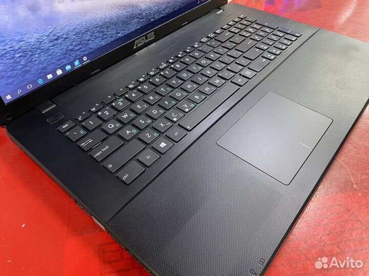 Ноутбук asus 17.3 Pentium N4200 4OZU 500HDD T6