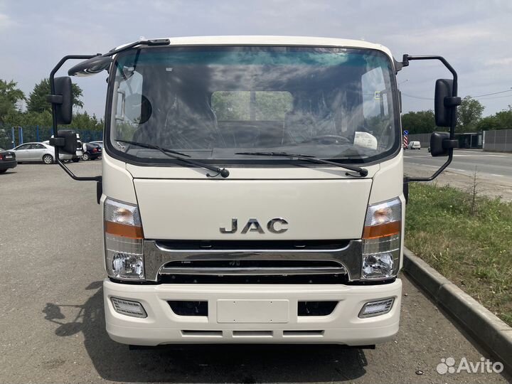 JAC N120, 2023