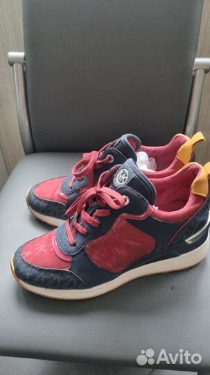 Michael kors кроссовки 38