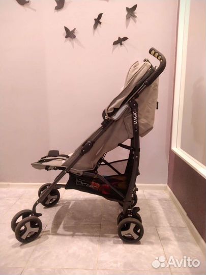 Прогулочная коляска трость