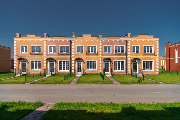 Таунхаус 53,3 м² на участке 1 сот.