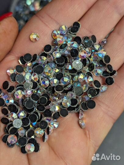 Стразы акриловые
