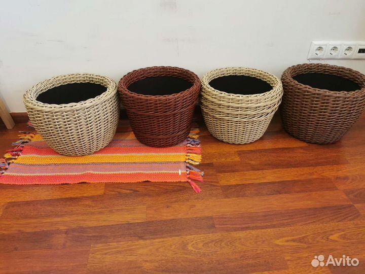 Кашпо из искусственного ротанга 10-12 литров