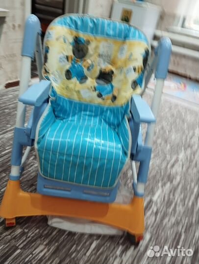 Стульчик для кормления