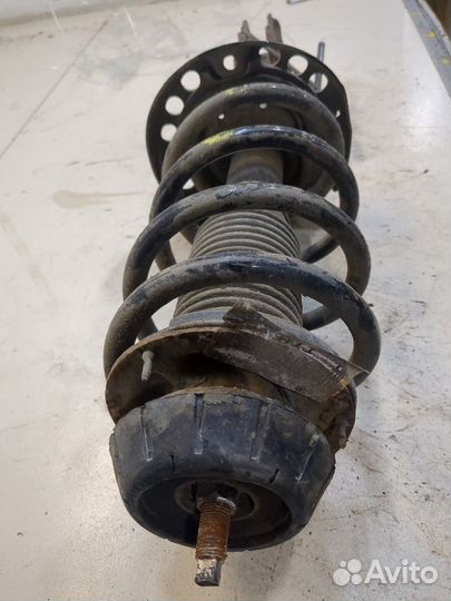 Амортизатор подвески правый передний киа Soul, 2009