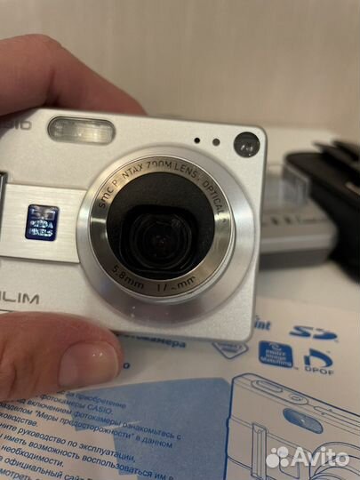Компактный фотоаппарат casio