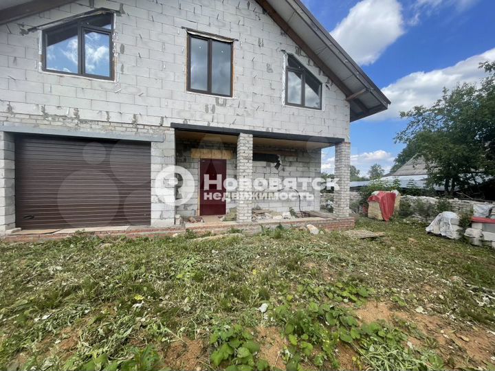 Дом 172 м² на участке 8 сот.