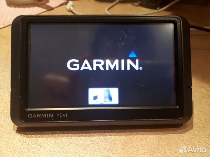 Навигатор Garmin nuvi 205w