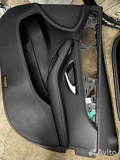 Дверные карты Mercedes C-класс w205 рест