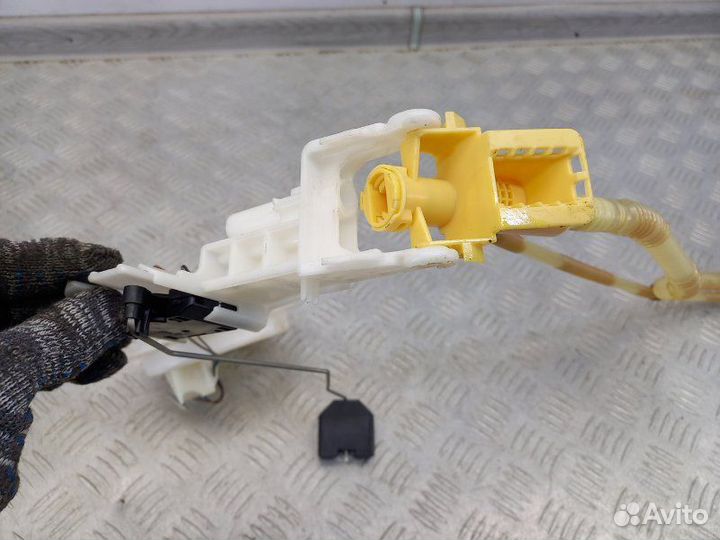 Датчик уровня топлива Volkswagen Tiguan MK2 2.0