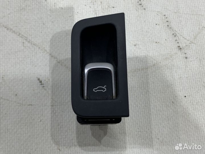 Кнопка открывания багажника Audi A7 4G