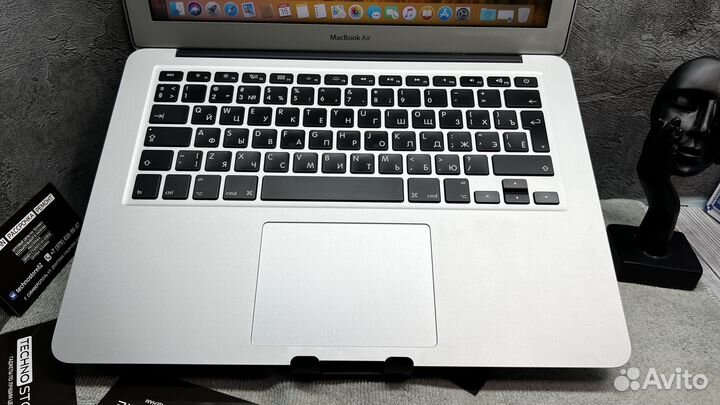 Отличный apple MacBook Air 13 2017 i5