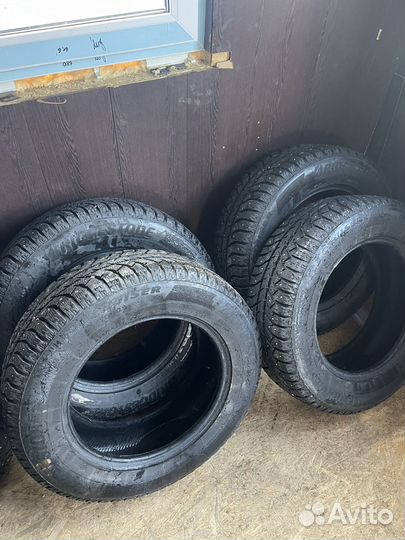 Bridgestone Ice Cruiser 7000S 235/65 R17 108T
