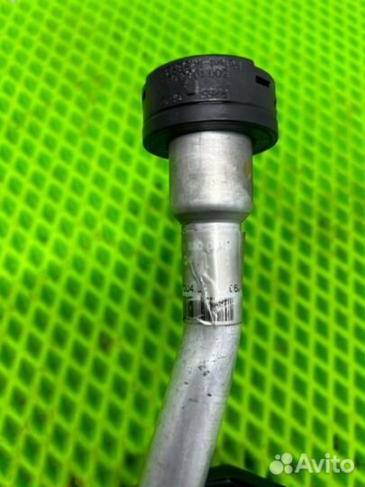 Трубка кондиционера Mercedes Benz Cls C219 5.0