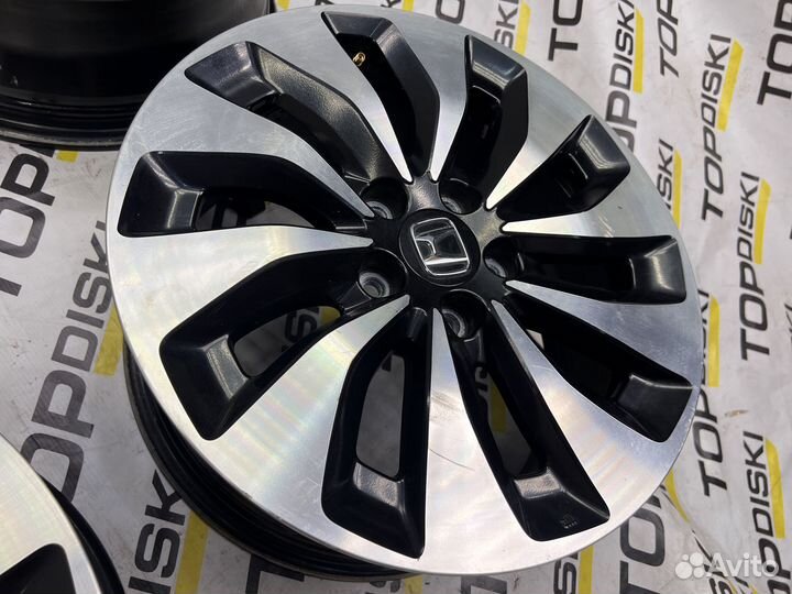 Литые диски Nissan Honda R17 5-114.3 5x114.3 р 17