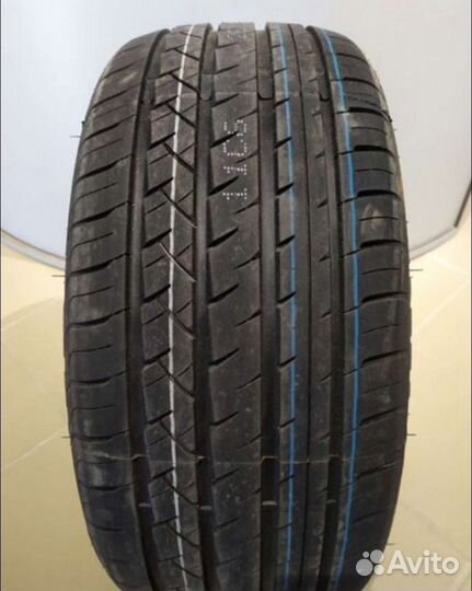 Sonix Prime UHP 08 245/45 R17 99W