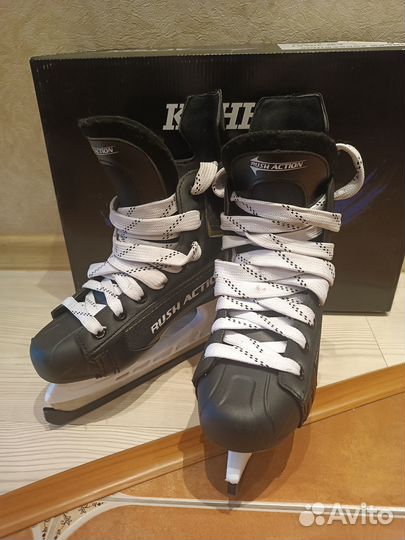 Коньки хоккейные размер 39