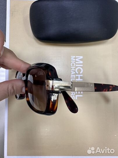 Солнцезащитные очки cazal