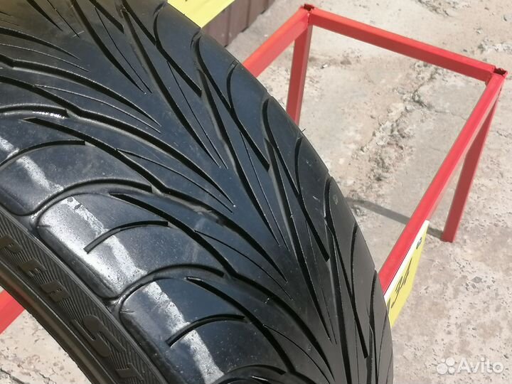 Federal Super Steel 595 215/35 R19