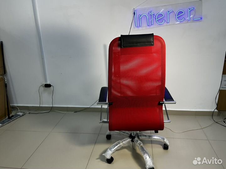 Кресло офисное сетка метта