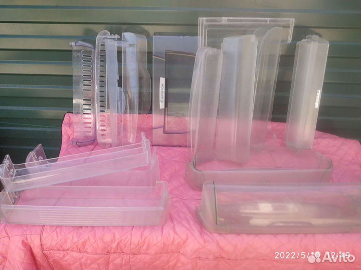 Полки, балконы, ящики от холодильников