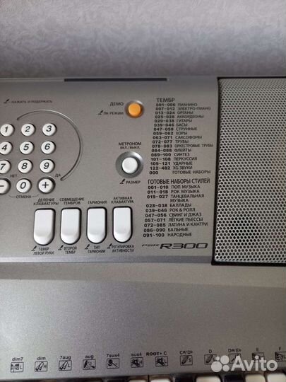 Синтезатор yamaha psr r300