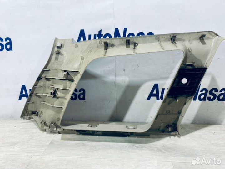 Обшивка багажника правая Hyundai Santa Fe 2000