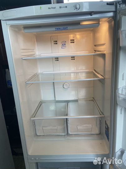 Холодильник бу indesit, высота 167 см