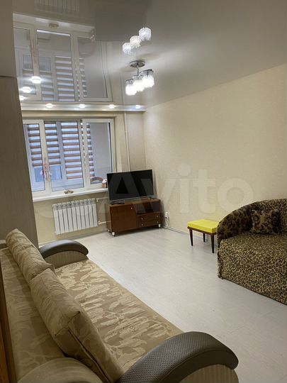 2-к. квартира, 56 м², 2/5 эт.