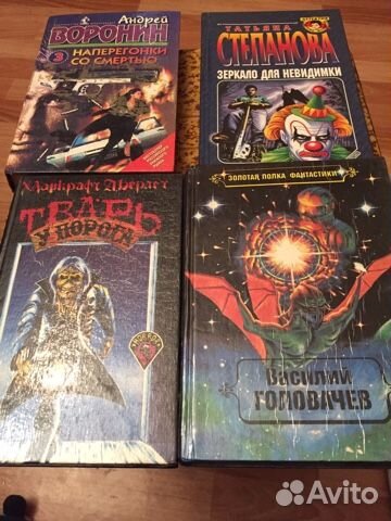 Отдам книги за шоколад