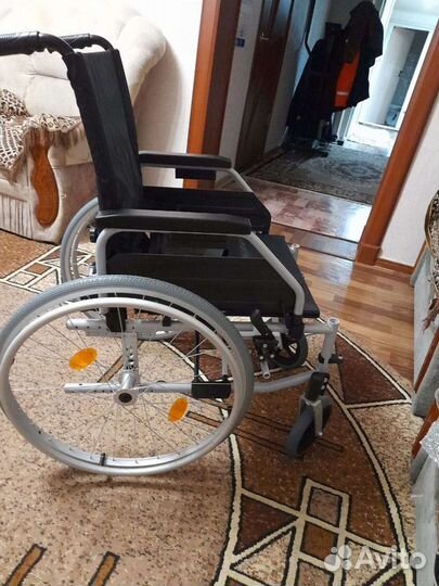 Инвалидная коляска новая