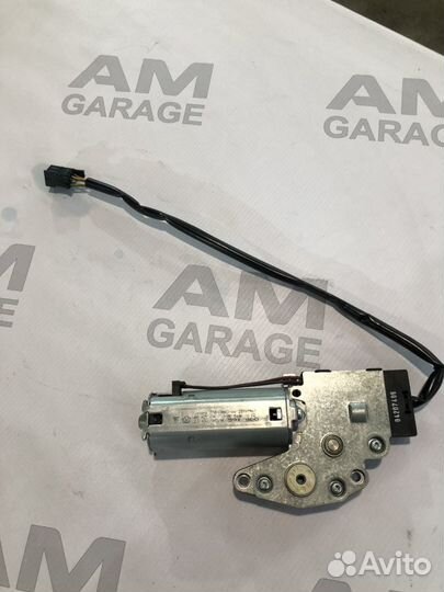 Моторчик понарамы на Porsche Cayenne 957