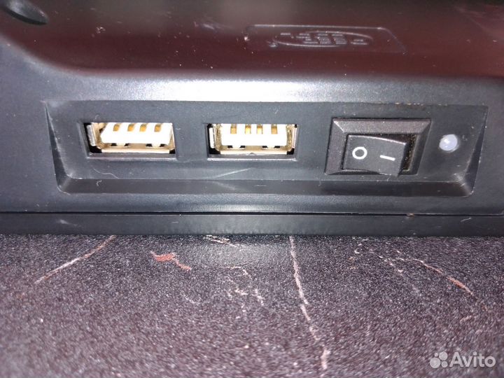 Подставка охлаждения для ноутбука