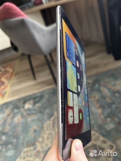 Продаю iPad mini 4 wifi+ sim 32GB