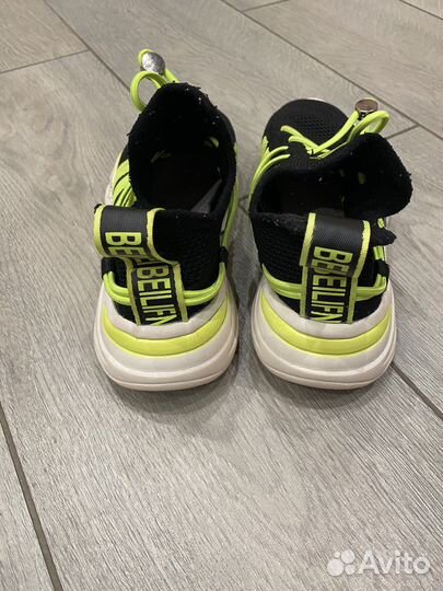 Кроссовки Размер 35 Легкие