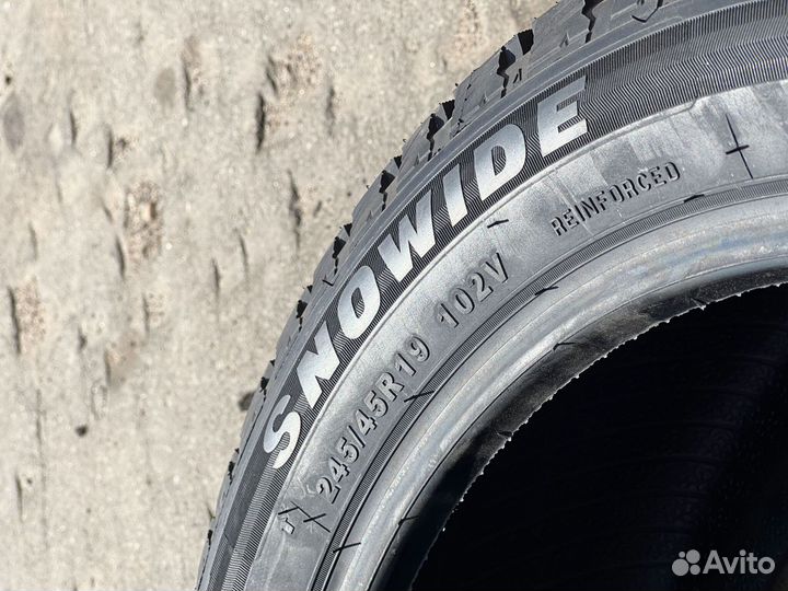 Sunwide Snowide 235/45 R17 118H