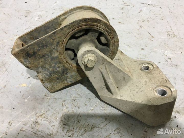 Кронштейн крепления двигателя кпп Chery Tiggo T11