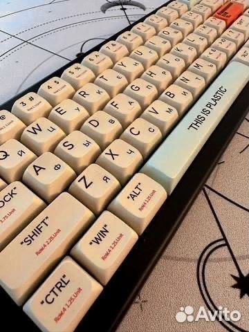 Тихая механическая клавиатура на базе GMK67