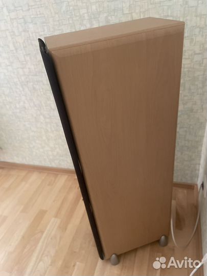 Напольные колонки JBL Studio L890