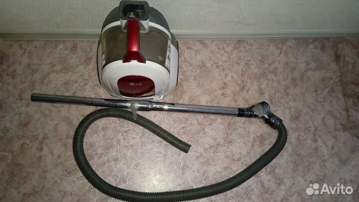 Пылесос на запчасти, нет щётки